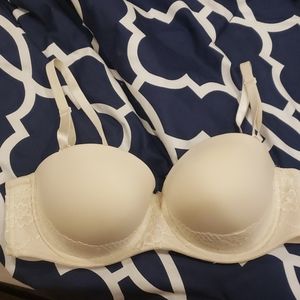 Strapless Torrid 42C bra Push up